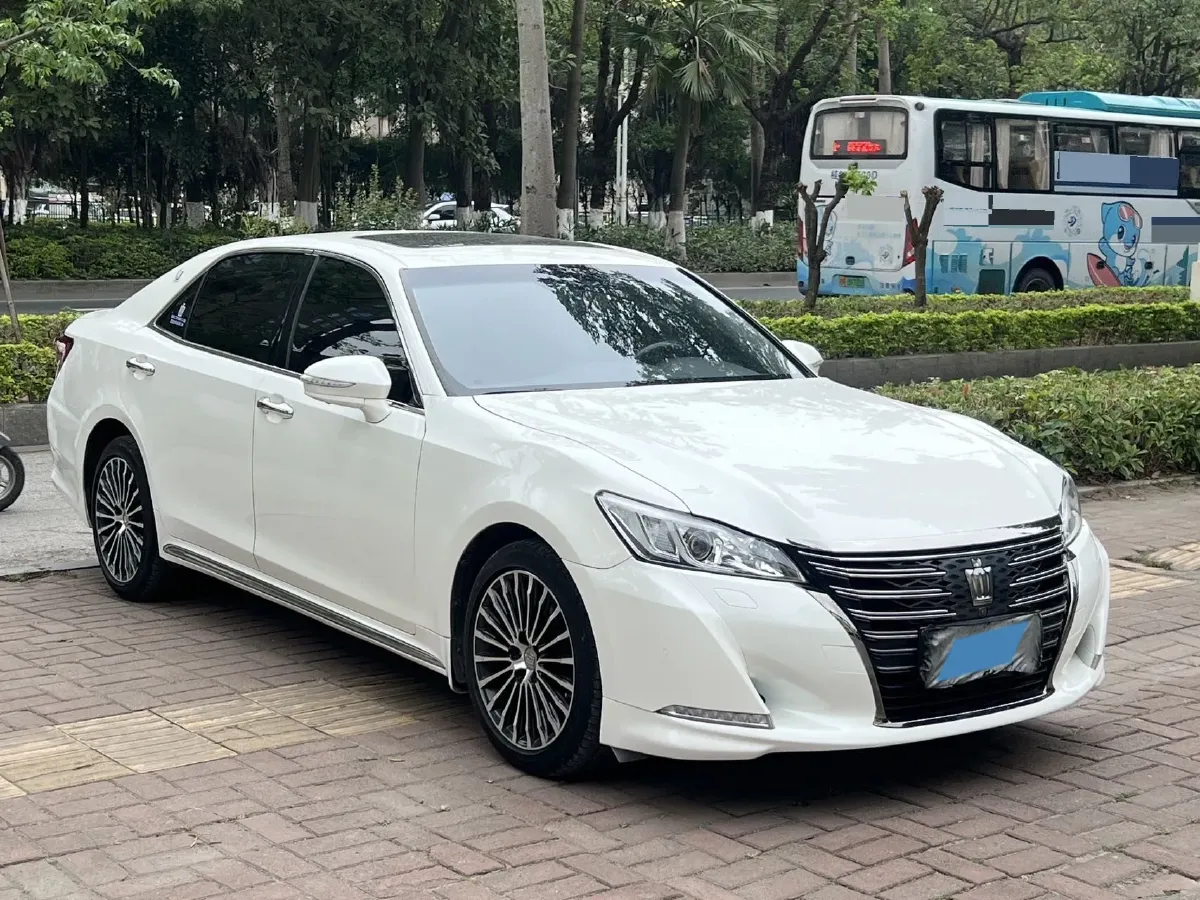 2018 Toyota Highlander 2.0T 220HP L4 6AT,autocango,china used car exporter,china ev exporter,chinese used car exporter,chinese used ev exporter