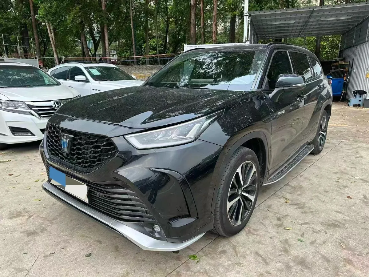 2022 Toyota Crown Kluger 2.5L 192HP L4 E-CVT Hybrid,autocango,china used car exporter,china ev exporter,chinese used car exporter,chinese used ev exporter