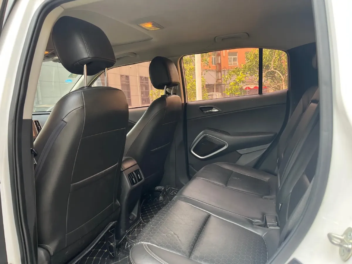 2018 Hyundai ix35 2.0L 160HP L4 6AT,autocango,china used car exporter,china ev exporter,chinese used car exporter,chinese used ev exporter