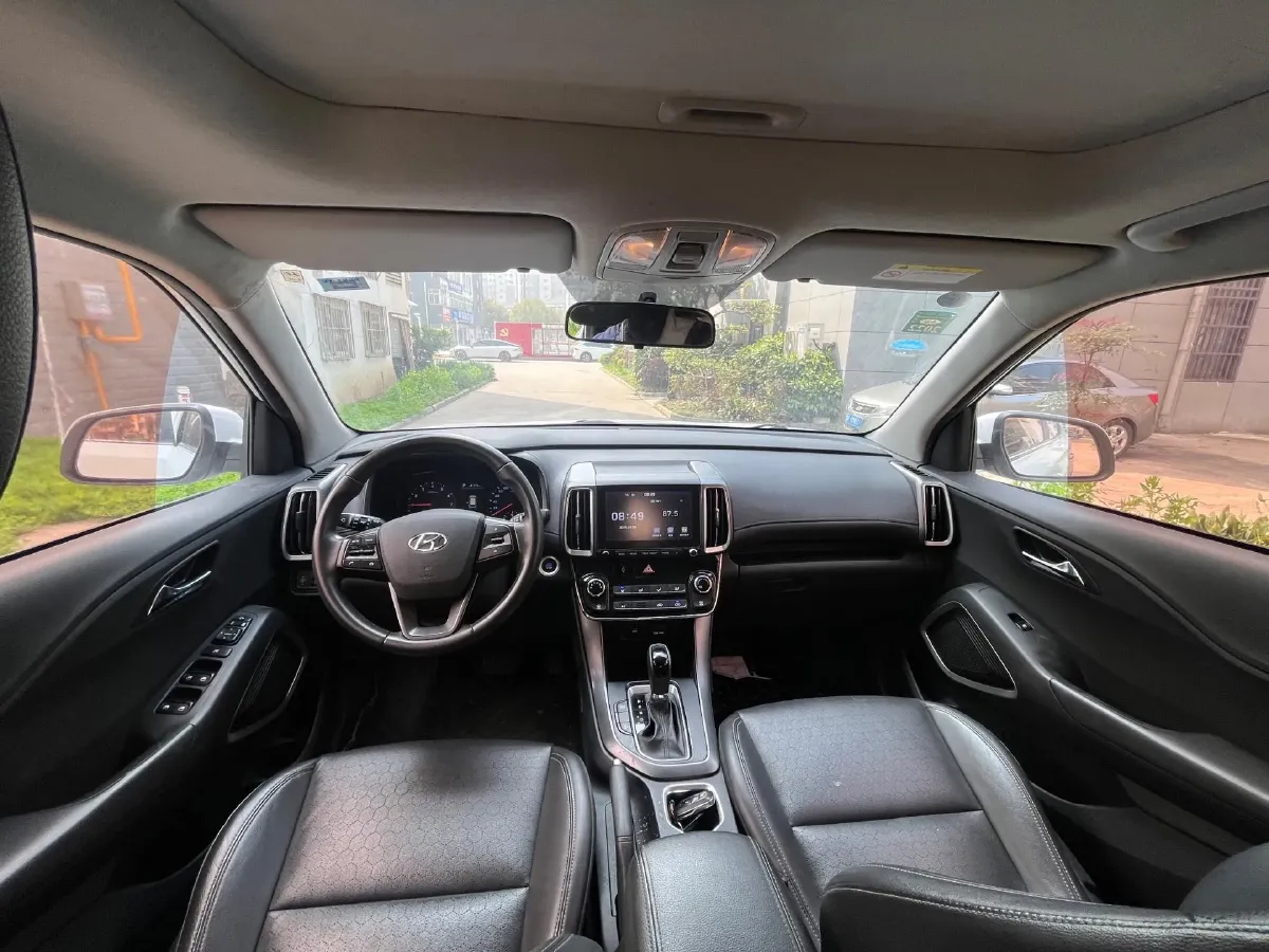 2018 Hyundai ix35 2.0L 160HP L4 6AT,autocango,china used car exporter,china ev exporter,chinese used car exporter,chinese used ev exporter