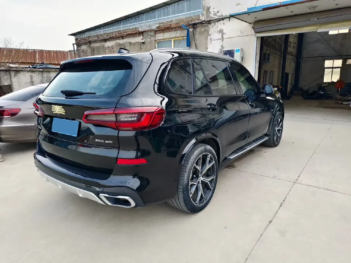 2022 BMW X5 3.0T 333HP L6 8AT,autocango,china used car exporter,china ev exporter,chinese used car exporter,chinese used ev exporter