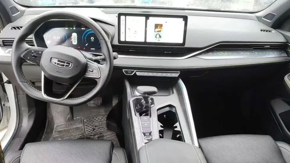 2024 Geely Preface 1.5T 181HP L4 7DCT,autocango,china used car exporter,china ev exporter,chinese used car exporter,chinese used ev exporter