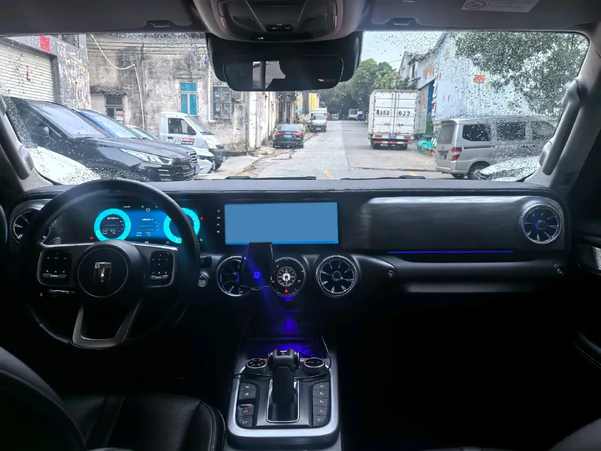 2021 Tank 300 2.0T 227HP L4 8AT,autocango,china used car exporter,china ev exporter,chinese used car exporter,chinese used ev exporter