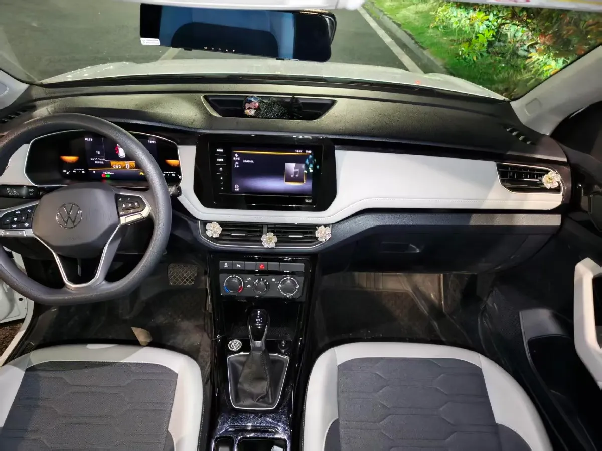 2025 Volkswagen Tharu 1.5L 110HP L4 6AT,autocango,china used car exporter,china ev exporter,chinese used car exporter,chinese used ev exporter