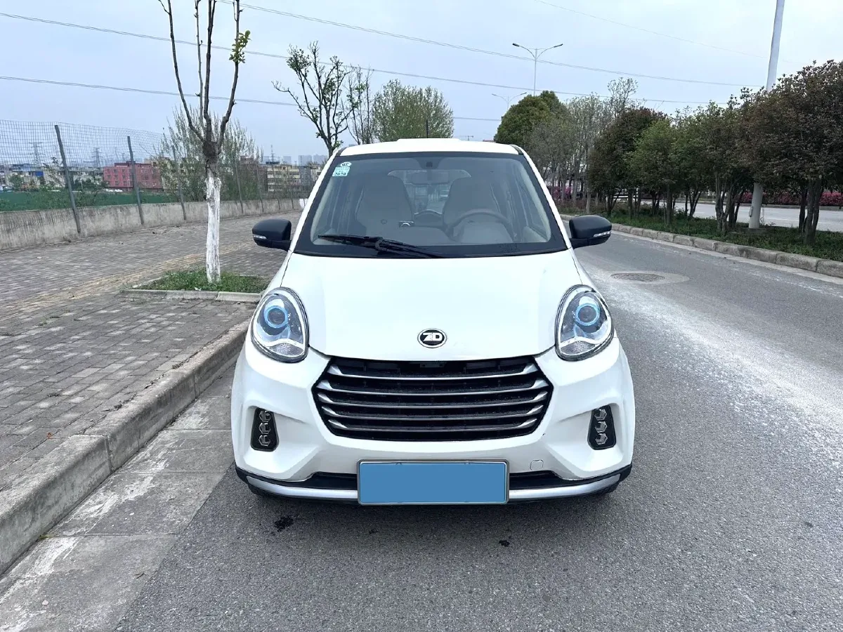 2018 BaoJun 310W 1.5L 112HP L4 5AMT,autocango,china used car exporter,china ev exporter,chinese used car exporter,chinese used ev exporter