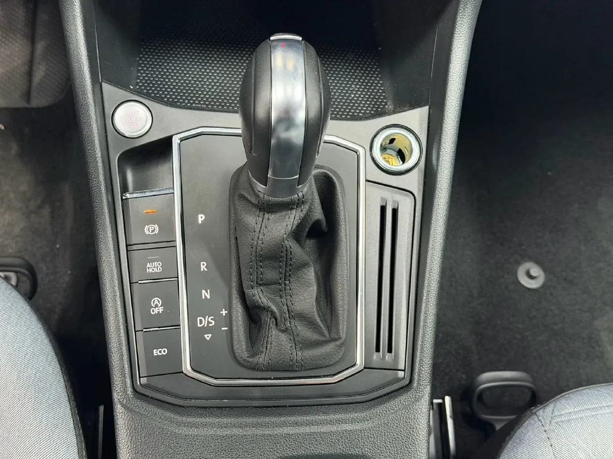 2023 Volkswagen Lavida 1.4T 150HP L4 7DCT,autocango,china used car exporter,china ev exporter,chinese used car exporter,chinese used ev exporter