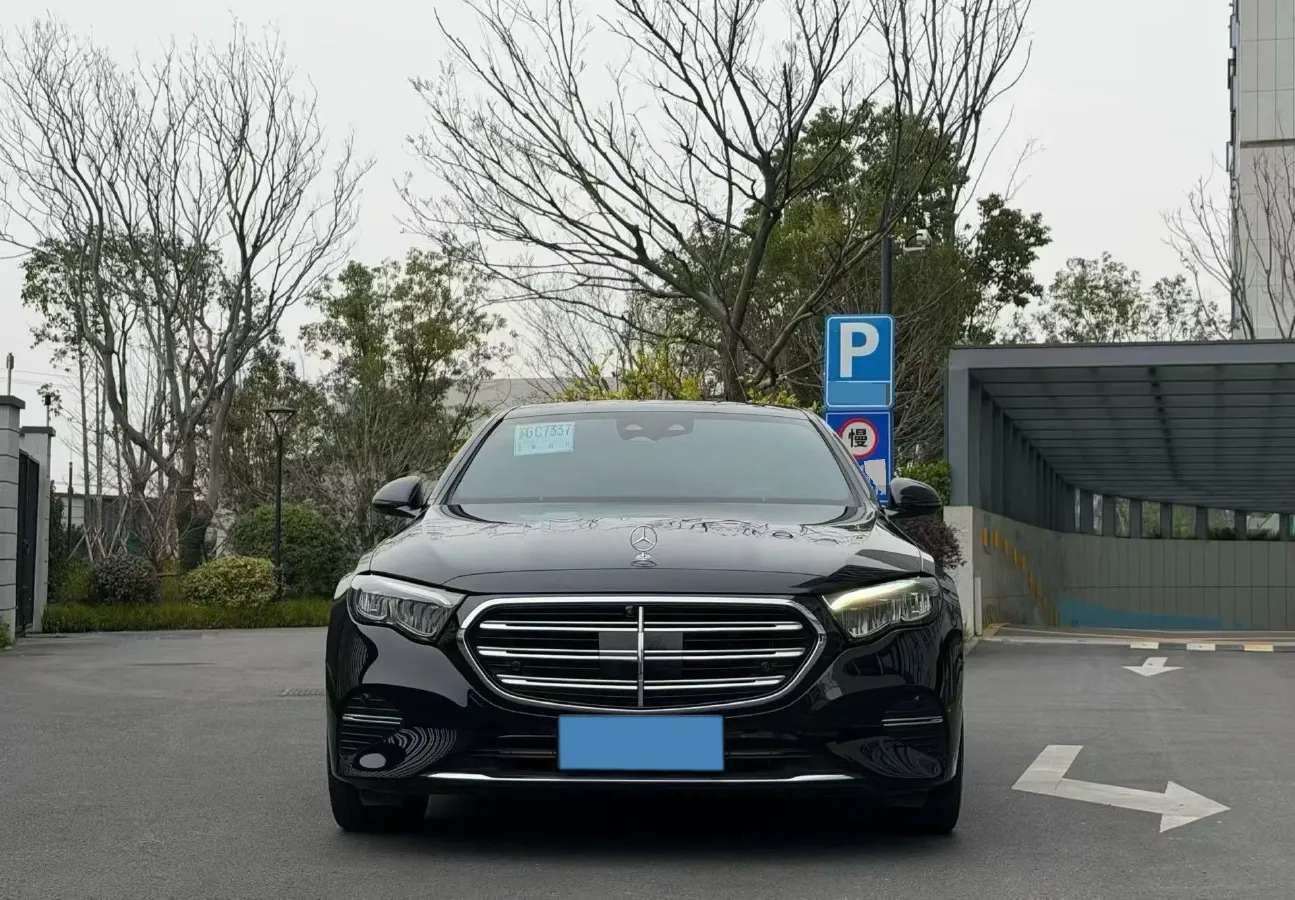 2024 Mercedes-Benz E Class 2.0T 258HP L4 9AT,autocango,china used car exporter,china ev exporter,chinese used car exporter,chinese used ev exporter
