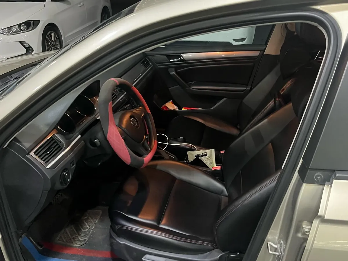 2018 Volkswagen Bora 1.5L 110HP L4 6AT,autocango,china used car exporter,china ev exporter,chinese used car exporter,chinese used ev exporter