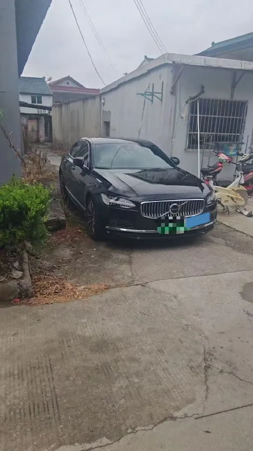 2025 Volvo S90 PHEV 2.0T 310HP L4 8AT PHEV 18.831KWH,autocango,china used car exporter,china ev exporter,chinese used car exporter,chinese used ev exporter