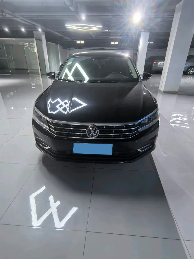 2017 Volkswagen Passat 1.8T 180HP L4 7DCT,autocango,china used car exporter,china ev exporter,chinese used car exporter,chinese used ev exporter