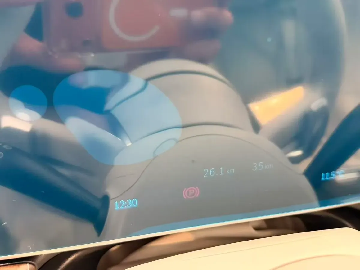 2025 Mercedes-Benz EQE Class BEV 96.1KWH,autocango,china used car exporter,china ev exporter,chinese used car exporter,chinese used ev exporter