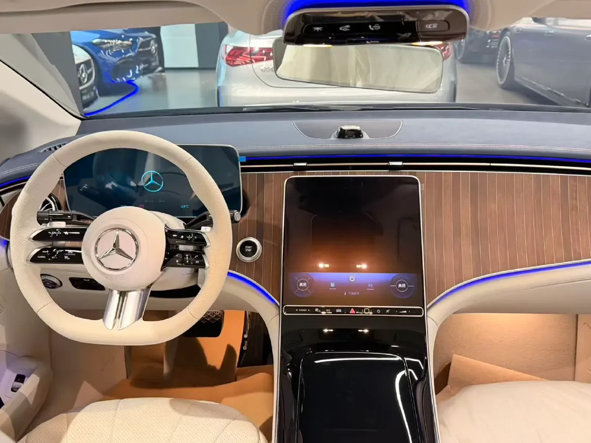 2025 Mercedes-Benz EQE Class BEV 96.1KWH,autocango,china used car exporter,china ev exporter,chinese used car exporter,chinese used ev exporter