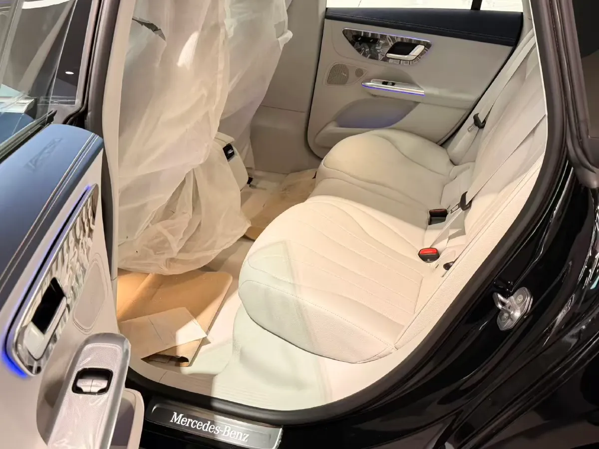 2025 Mercedes-Benz EQE Class BEV 96.1KWH,autocango,china used car exporter,china ev exporter,chinese used car exporter,chinese used ev exporter