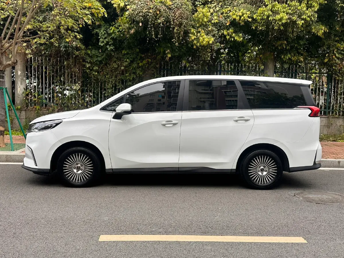 2022 MAXUS G50 1.5T 169HP L4 7DCT,autocango,china used car exporter,china ev exporter,chinese used car exporter,chinese used ev exporter