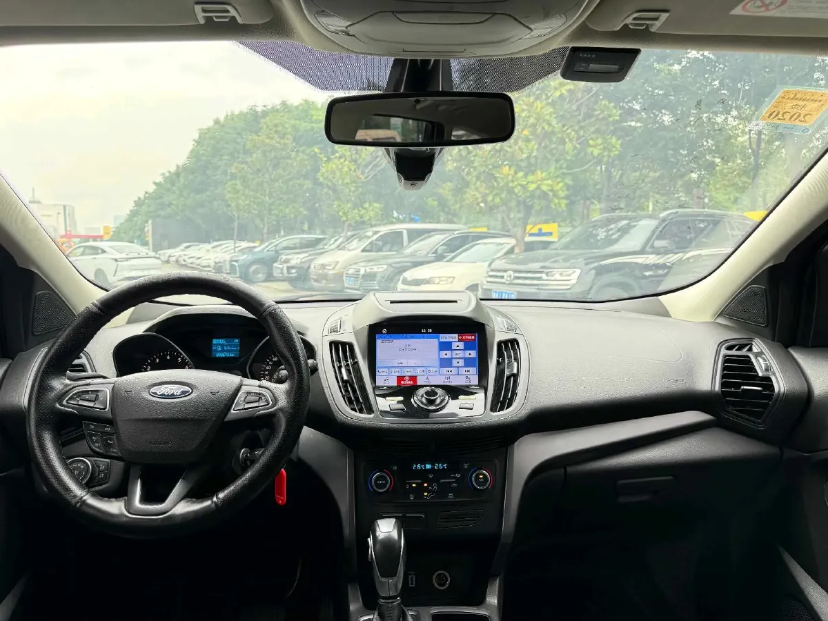 2018 Ford Kuga 1.5T 181HP L4 6AT,autocango,china used car exporter,china ev exporter,chinese used car exporter,chinese used ev exporter