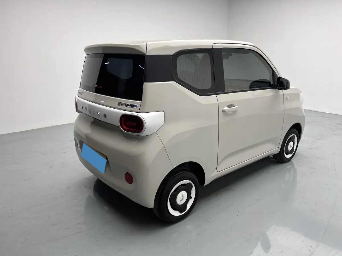 2024 WuLing HongGuang MINI EV BEV 17.3KWH,autocango,china used car exporter,china ev exporter,chinese used car exporter,chinese used ev exporter