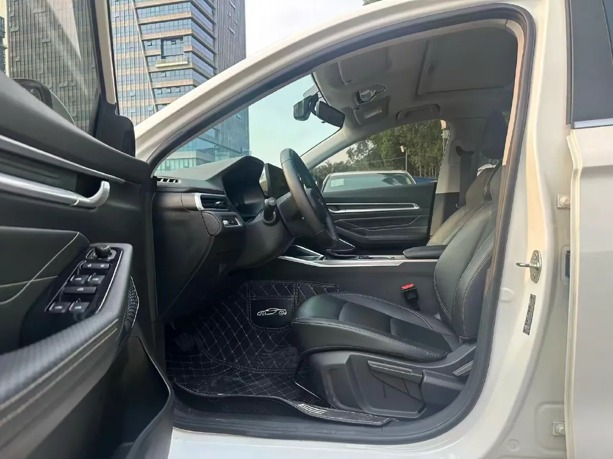 2023 Geely Emgrand 1.5L 127HP L4 CVT,autocango,china used car exporter,china ev exporter,chinese used car exporter,chinese used ev exporter