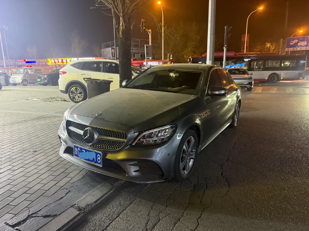 2020 Mercedes-Benz C Class 1.5T 184HP L4 9AT,autocango,china used car exporter,china ev exporter,chinese used car exporter,chinese used ev exporter