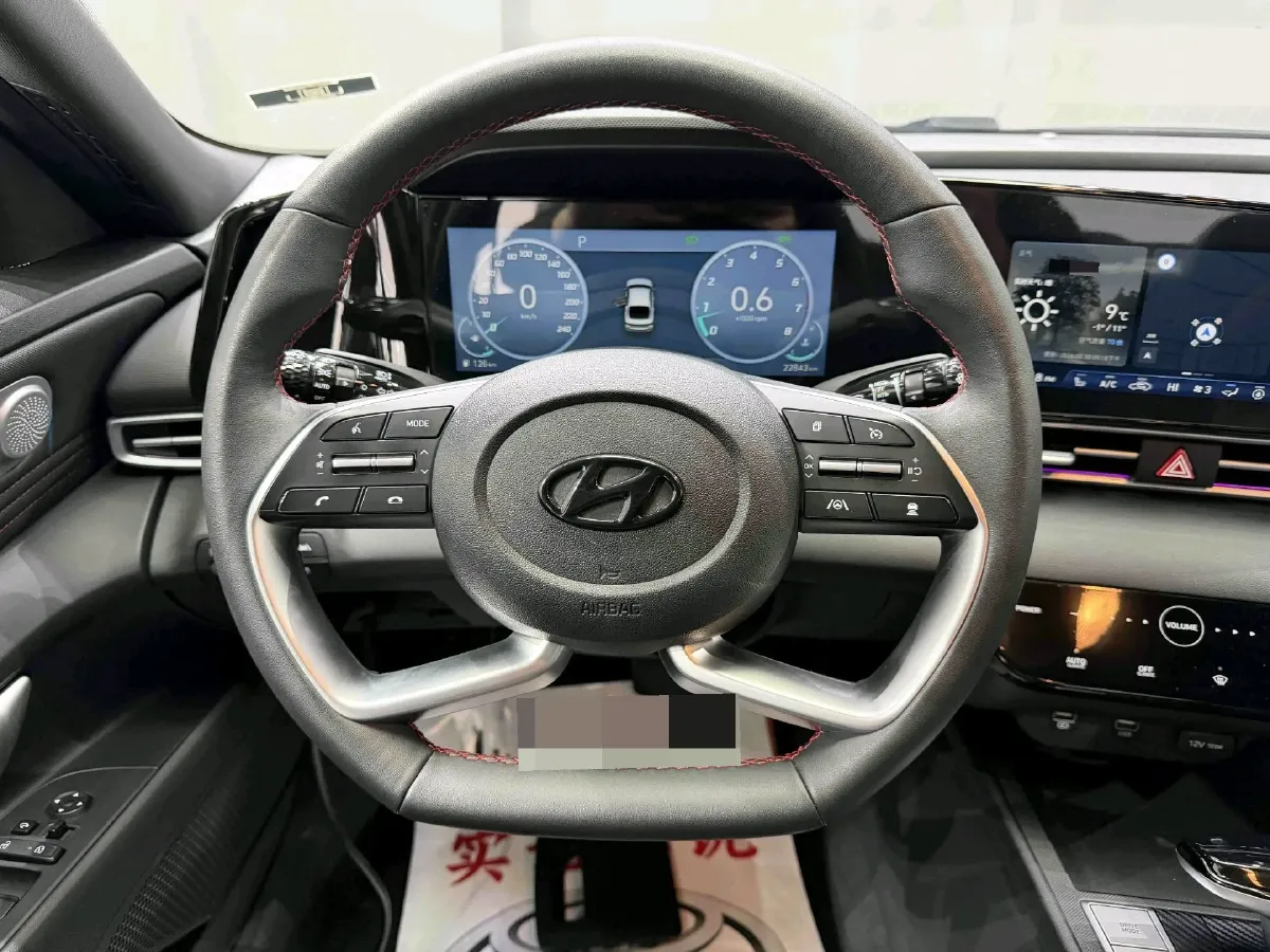 2022 Hyundai Elantra 1.5L 115HP L4 CVT,autocango,china used car exporter,china ev exporter,chinese used car exporter,chinese used ev exporter