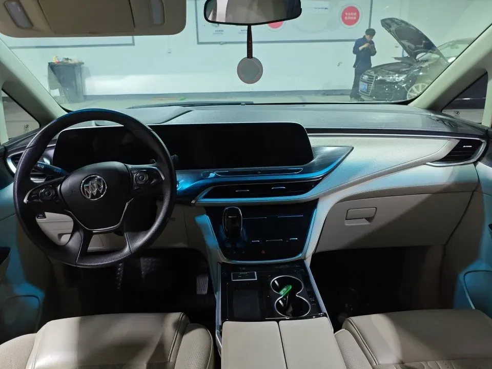 2021 Buick GL8 2.0T 237HP L4 9AT,autocango,china used car exporter,china ev exporter,chinese used car exporter,chinese used ev exporter