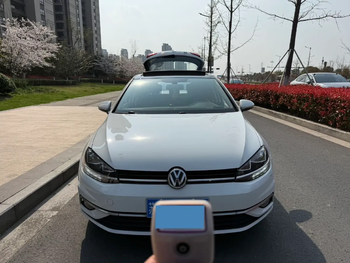 2019 Volkswagen Golf 1.4T 150HP L4 7DCT,autocango,china used car exporter,china ev exporter,chinese used car exporter,chinese used ev exporter