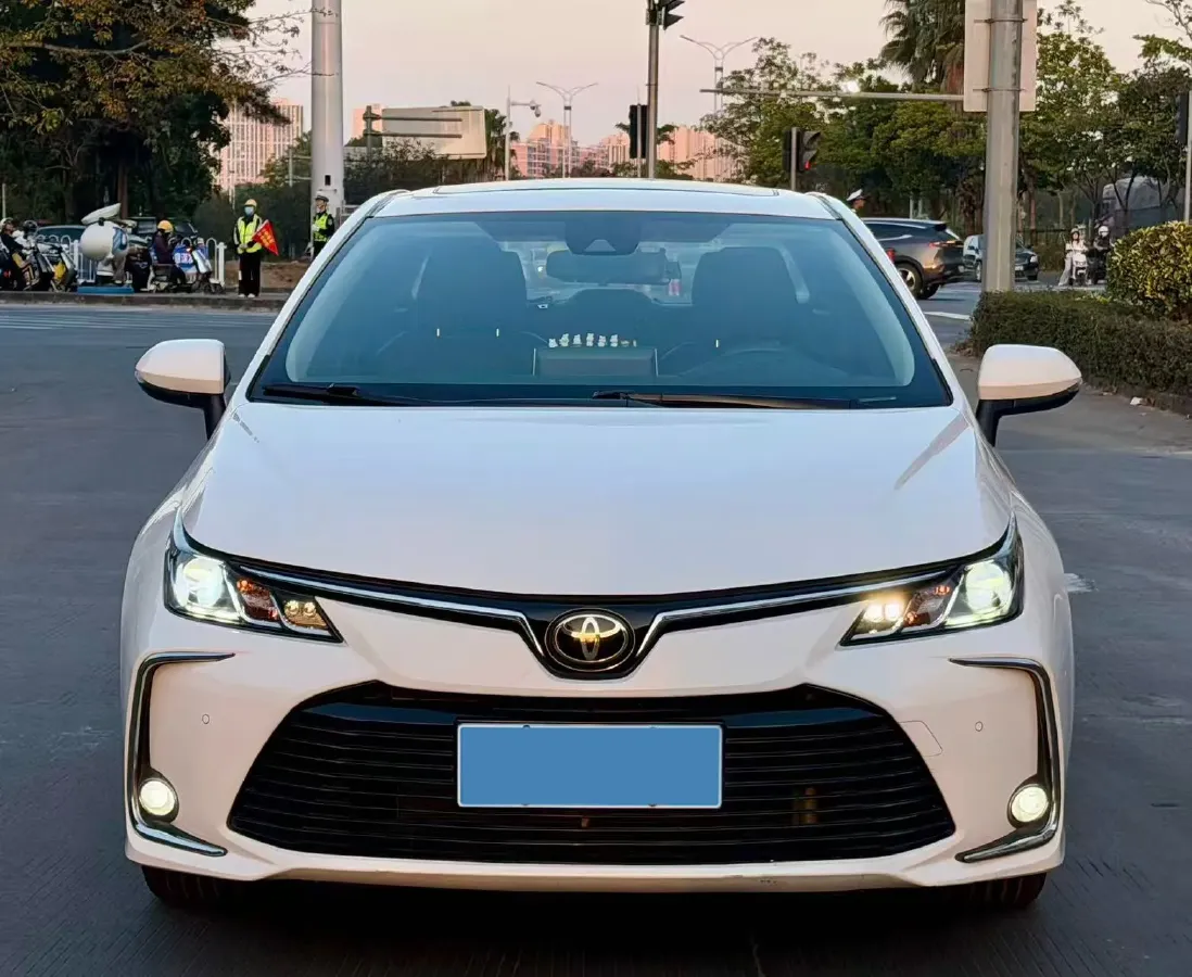 2021 Toyota Corolla 1.2T 116HP L4 CVT,autocango,china used car exporter,china ev exporter,chinese used car exporter,chinese used ev exporter