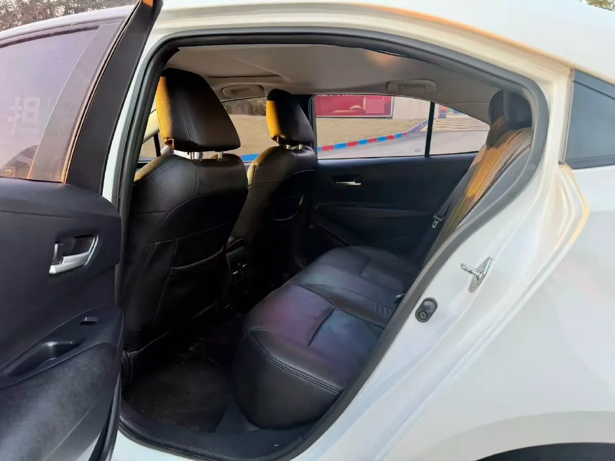 2021 Toyota Corolla 1.2T 116HP L4 CVT,autocango,china used car exporter,china ev exporter,chinese used car exporter,chinese used ev exporter