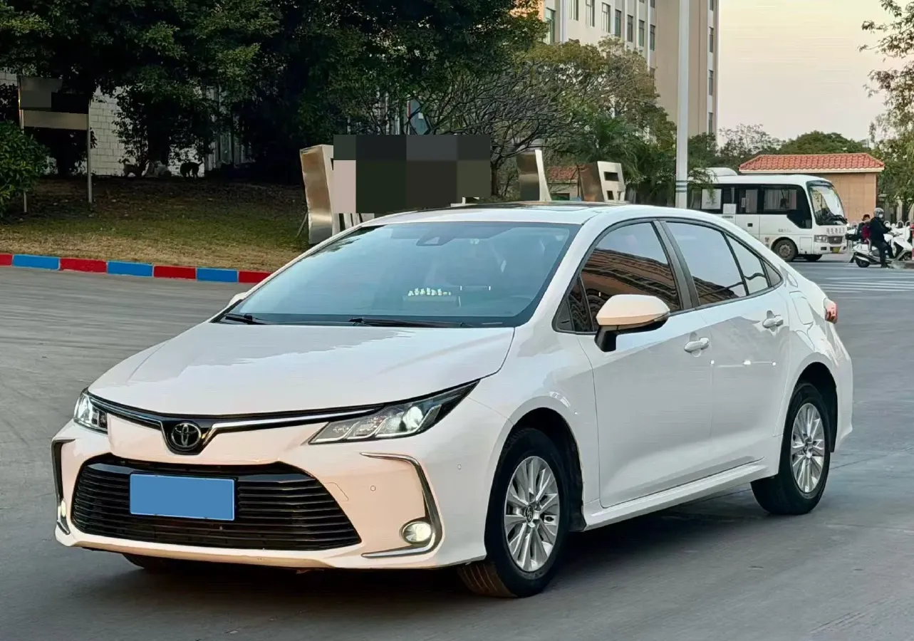2021 Toyota Corolla 1.2T 116HP L4 CVT,autocango,china used car exporter,china ev exporter,chinese used car exporter,chinese used ev exporter
