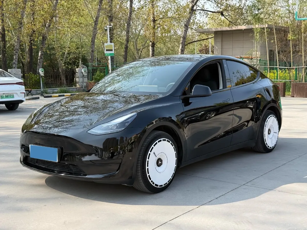 2022 Tesla Model Y BEV 60KWH,autocango,china used car exporter,china ev exporter,chinese used car exporter,chinese used ev exporter