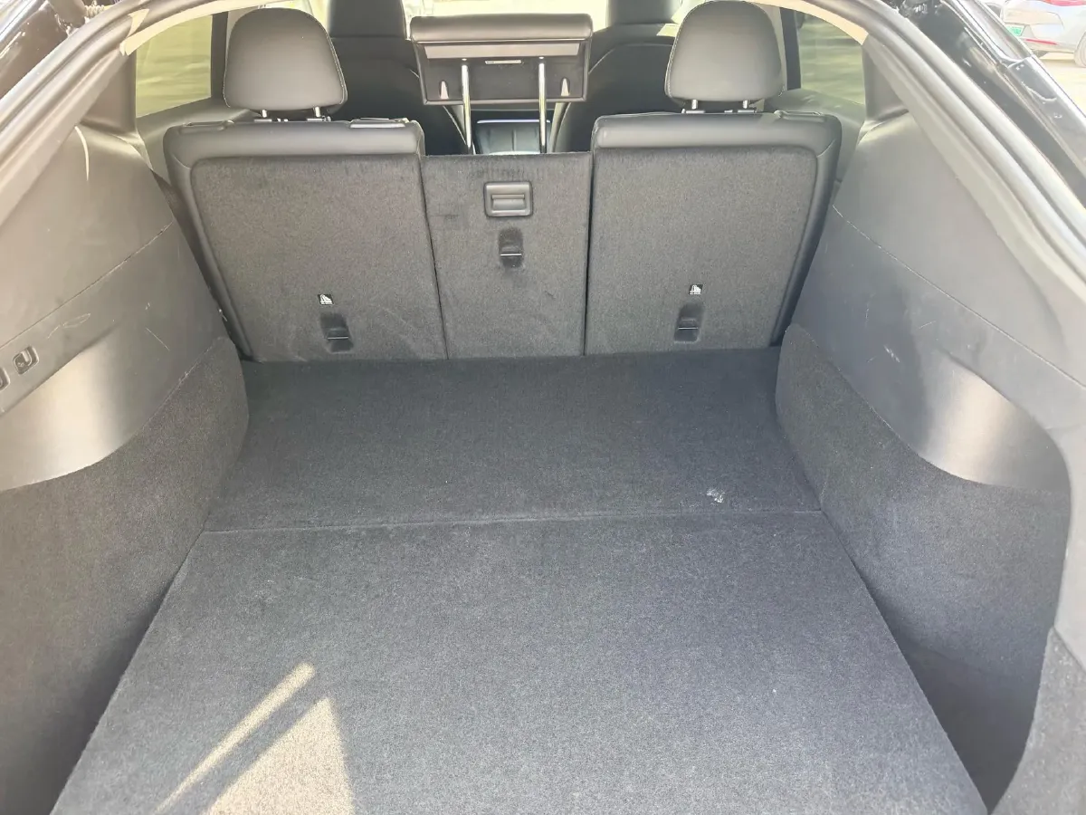 2022 Tesla Model Y BEV 60KWH,autocango,china used car exporter,china ev exporter,chinese used car exporter,chinese used ev exporter