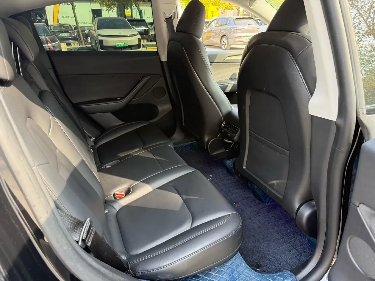 2022 Tesla Model Y BEV 60KWH,autocango,china used car exporter,china ev exporter,chinese used car exporter,chinese used ev exporter