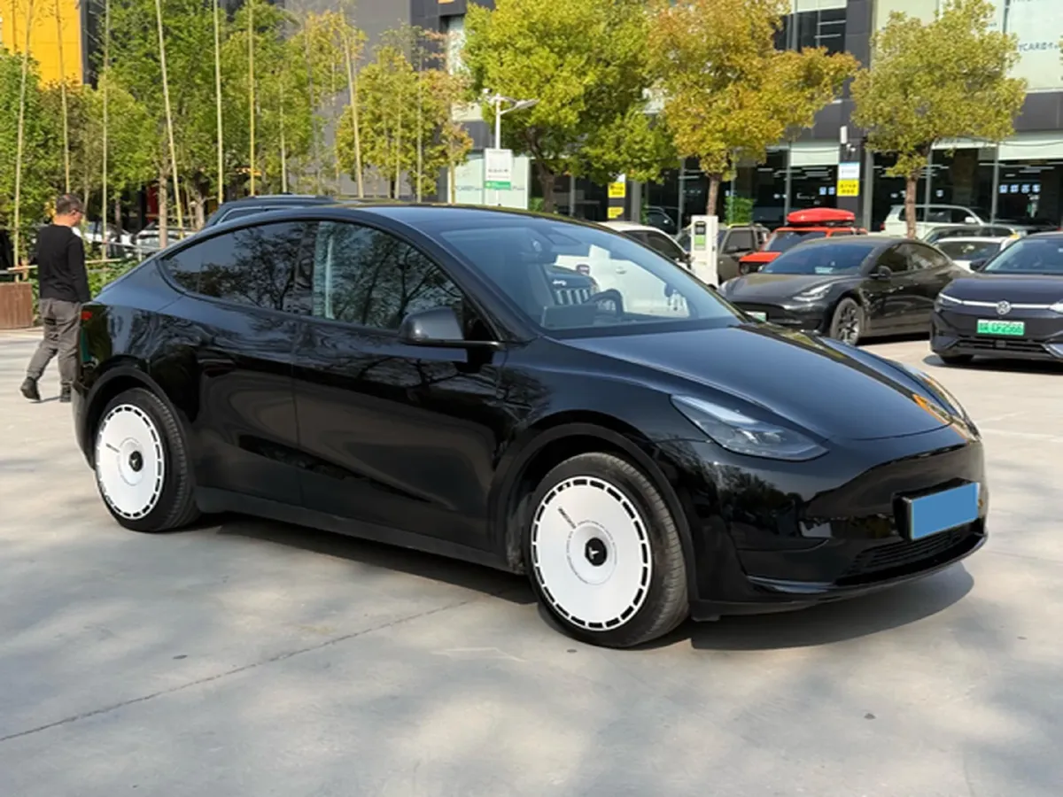 2022 Tesla Model Y BEV 60KWH,autocango,china used car exporter,china ev exporter,chinese used car exporter,chinese used ev exporter