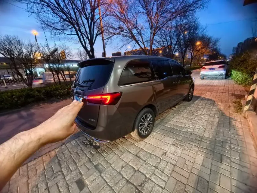 2021 Buick GL8 2.0T 237HP L4 9AT,autocango,china used car exporter,china ev exporter,chinese used car exporter,chinese used ev exporter