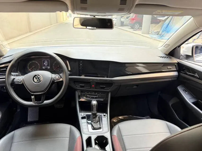 2021 Volkswagen Bora 1.5L 113HP L4 6AT,autocango,china used car exporter,china ev exporter,chinese used car exporter,chinese used ev exporter