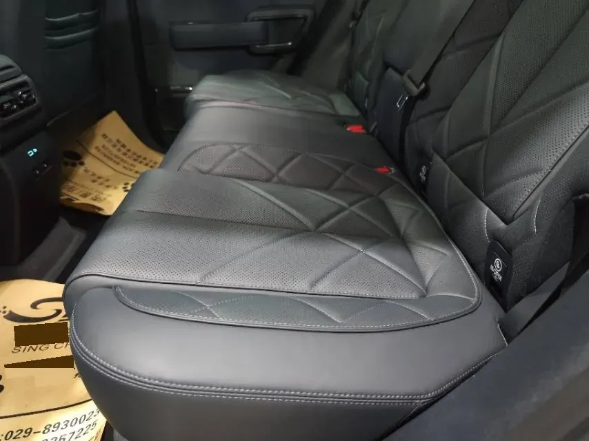 2023 FangChengBao Bao 5 1.5T 194HP L4 E-CVT PHEV 31.8KWH,autocango,china used car exporter,china ev exporter,chinese used car exporter,chinese used ev exporter