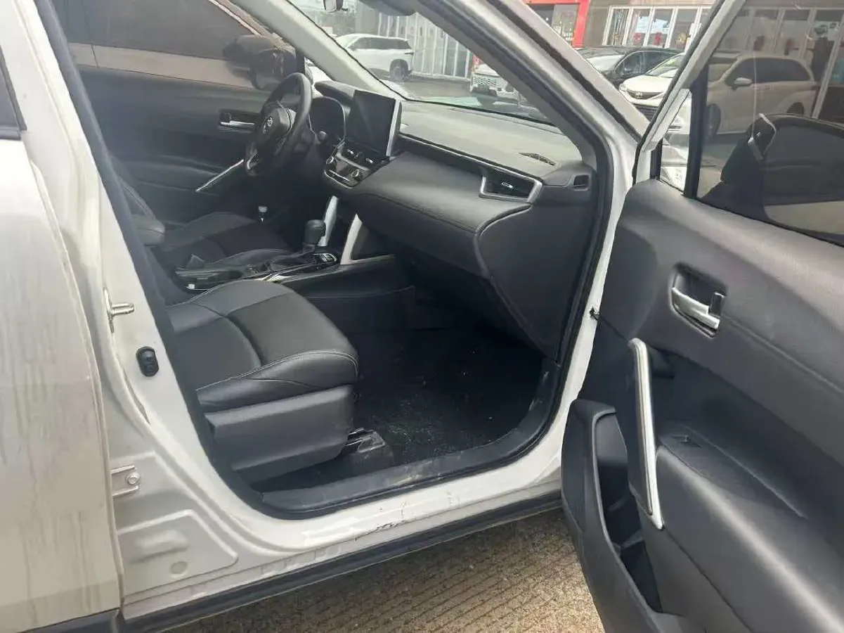 2022 Toyota Frontlander 2.0L 171HP L4 CVT,autocango,china used car exporter,china ev exporter,chinese used car exporter,chinese used ev exporter