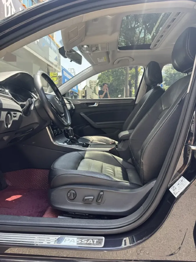 2017 Volkswagen Passat 1.8T 180HP L4 7DCT,autocango,china used car exporter,china ev exporter,chinese used car exporter,chinese used ev exporter