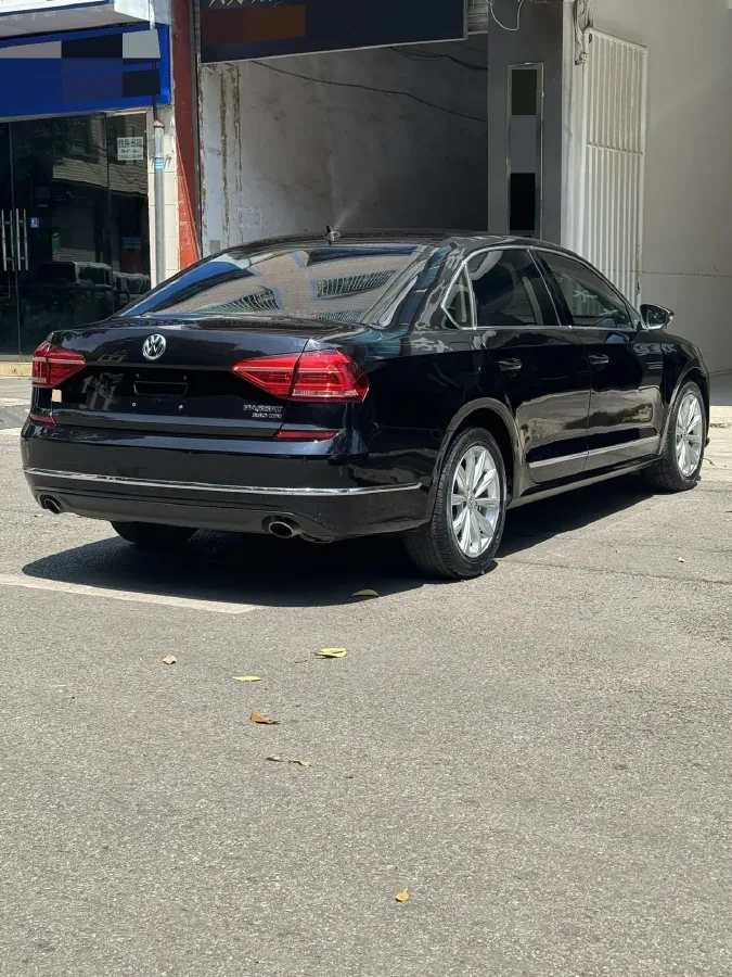 2017 Volkswagen Passat 1.8T 180HP L4 7DCT,autocango,china used car exporter,china ev exporter,chinese used car exporter,chinese used ev exporter