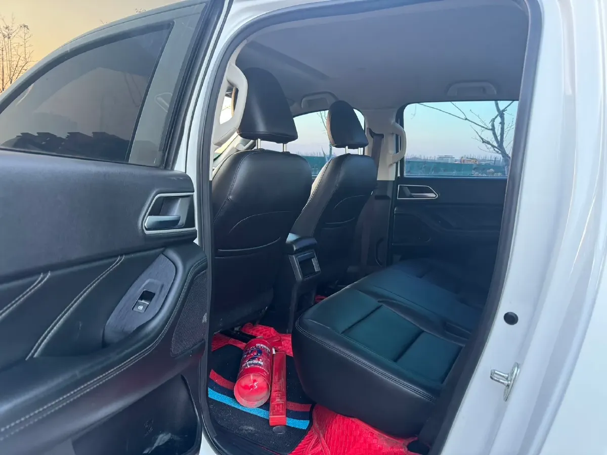 2023 Great Wall Poer 2.0T 166HP L4 8AT,autocango,china used car exporter,china ev exporter,chinese used car exporter,chinese used ev exporter