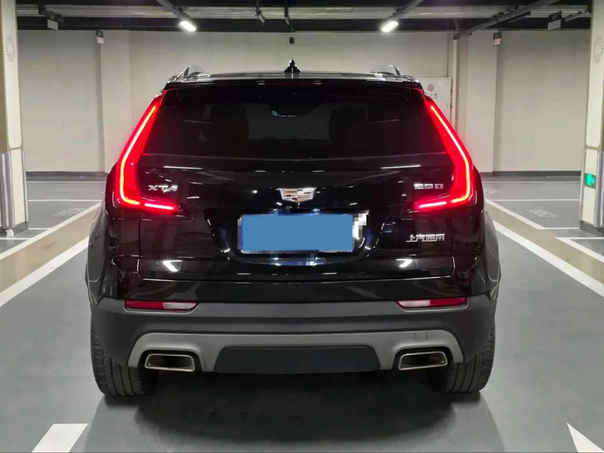 2021 Cadillac XT4 2.0T 237HP L4 9AT,autocango,china used car exporter,china ev exporter,chinese used car exporter,chinese used ev exporter