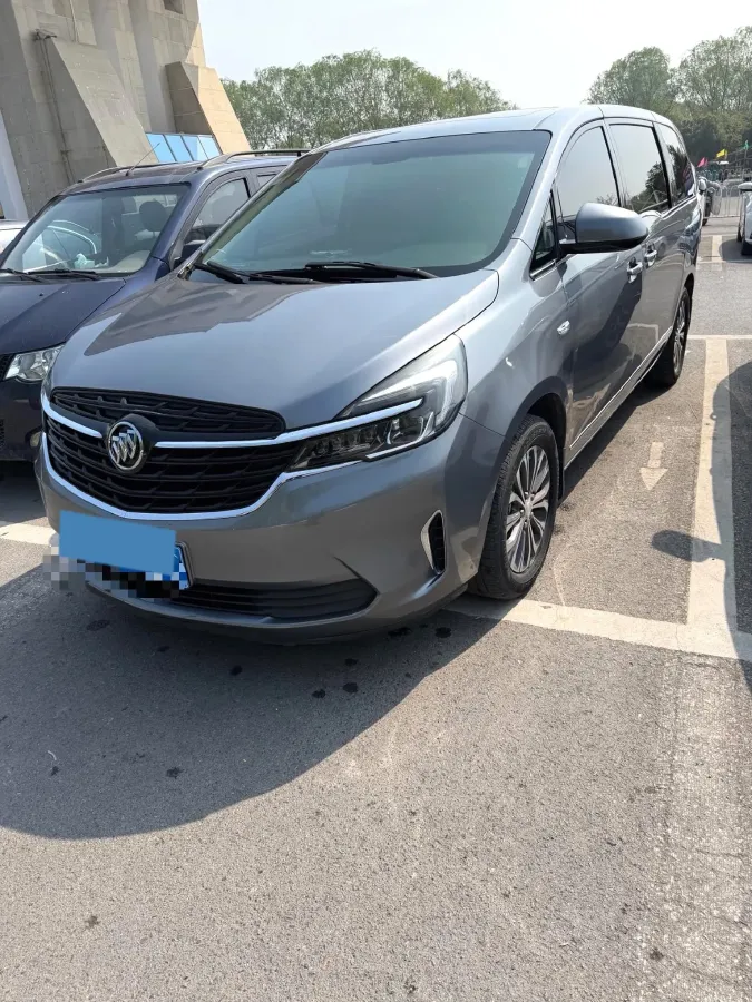 2020 Buick GL8 2.0T 237HP L4 9AT,autocango,china used car exporter,china ev exporter,chinese used car exporter,chinese used ev exporter