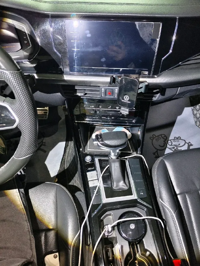 2023 Volkswagen Passat 2.0T 186HP L4 7DCT,autocango,china used car exporter,china ev exporter,chinese used car exporter,chinese used ev exporter