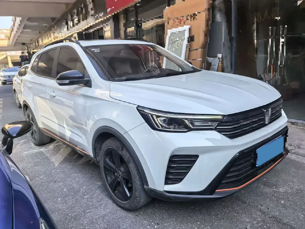 2021 Roewe RX3 1.6L 125HP L4 5MT,autocango,china used car exporter,china ev exporter,chinese used car exporter,chinese used ev exporter