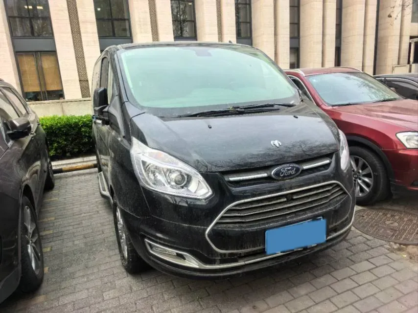 2020 Ford Tourneo 2.0T 203HP L4 6AT,autocango,china used car exporter,china ev exporter,chinese used car exporter,chinese used ev exporter