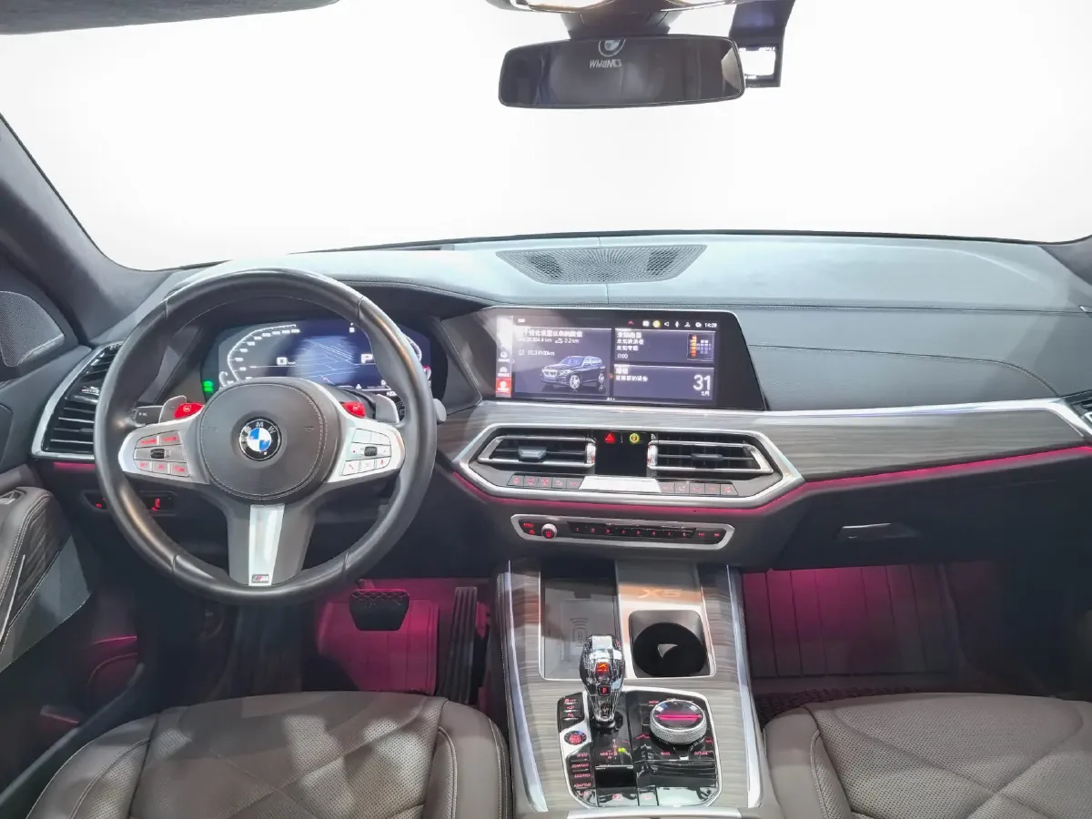 2022 BMW X5 3.0T 333HP L6 8AT,autocango,china used car exporter,china ev exporter,chinese used car exporter,chinese used ev exporter