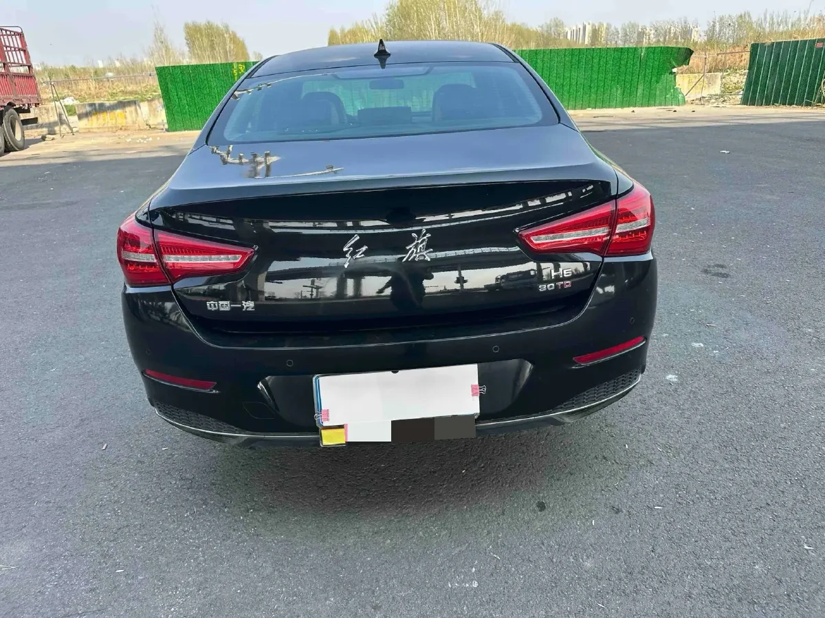 2019 HongQi H5 1.8T 180HP L4 6AT,autocango,china used car exporter,china ev exporter,chinese used car exporter,chinese used ev exporter