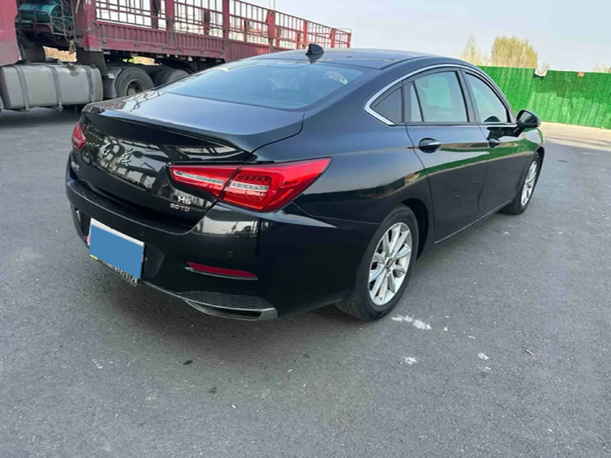 2019 HongQi H5 1.8T 180HP L4 6AT,autocango,china used car exporter,china ev exporter,chinese used car exporter,chinese used ev exporter