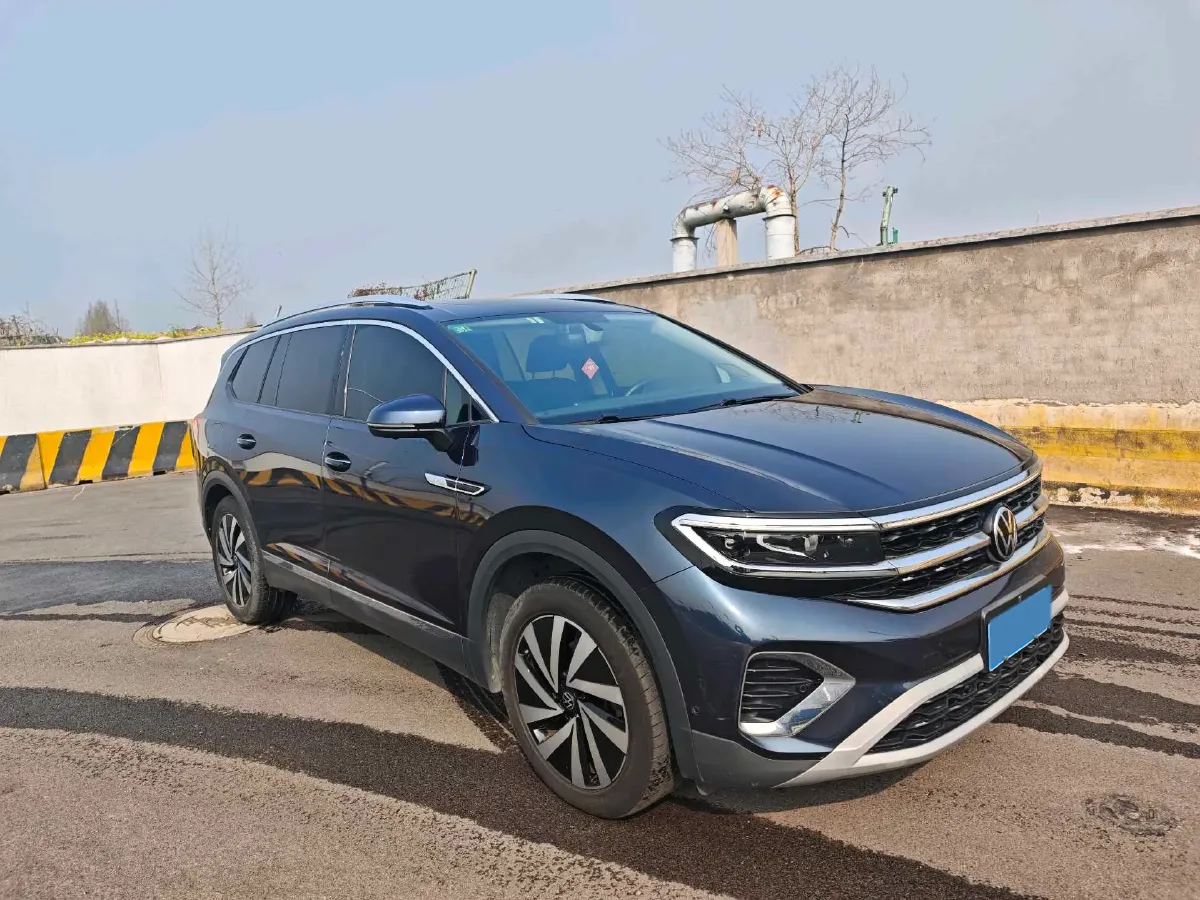 2021 Volkswagen Talagon 2.0T 186HP L4 7DCT,autocango,china used car exporter,china ev exporter,chinese used car exporter,chinese used ev exporter