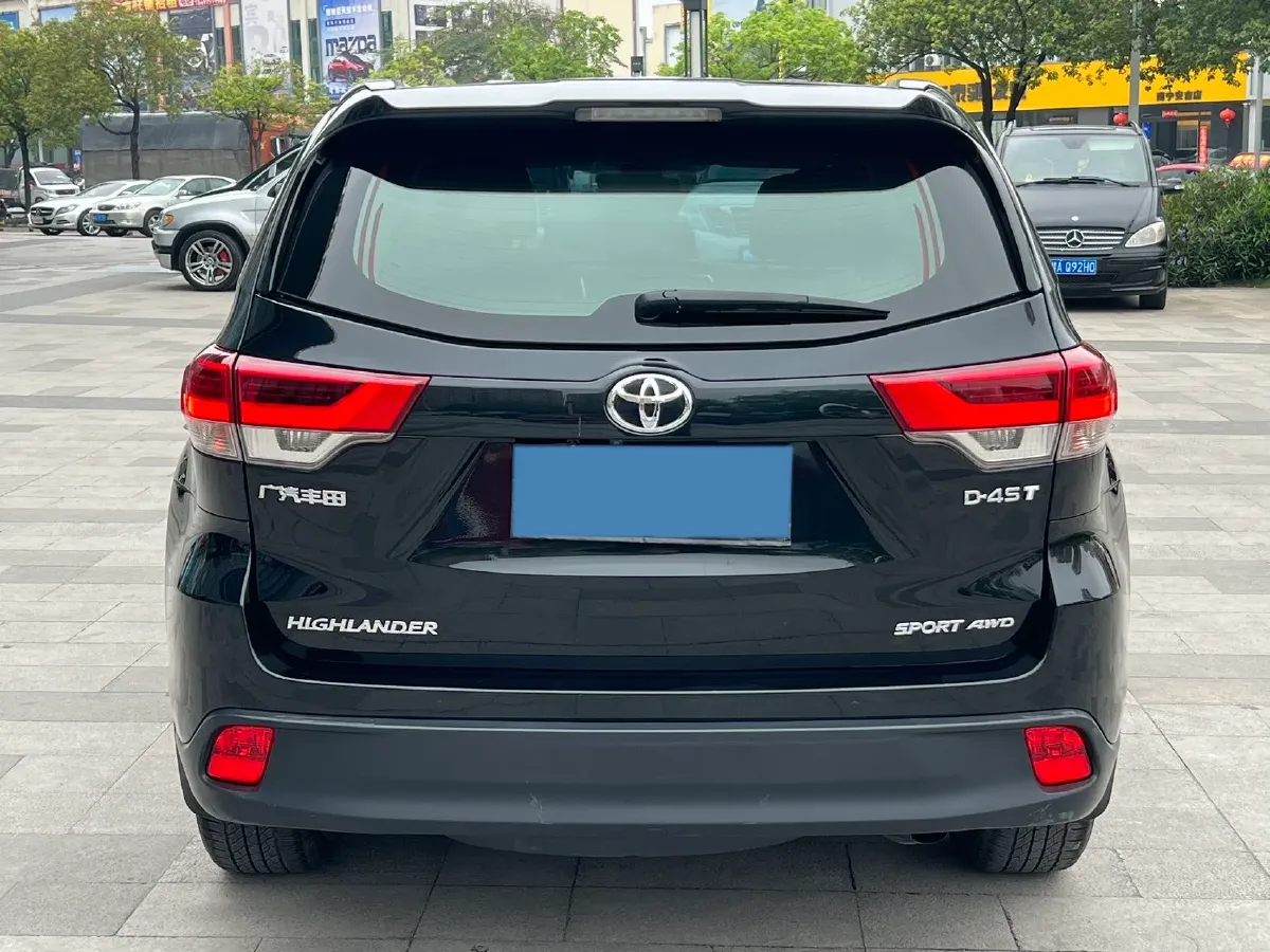 2021 Toyota Highlander 2.0T 220HP L4 6AT,autocango,china used car exporter,china ev exporter,chinese used car exporter,chinese used ev exporter