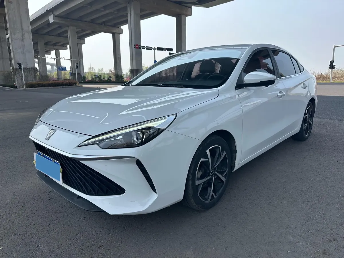 2023 Roewe i5 1.5L 129HP L4 CVT,autocango,china used car exporter,china ev exporter,chinese used car exporter,chinese used ev exporter